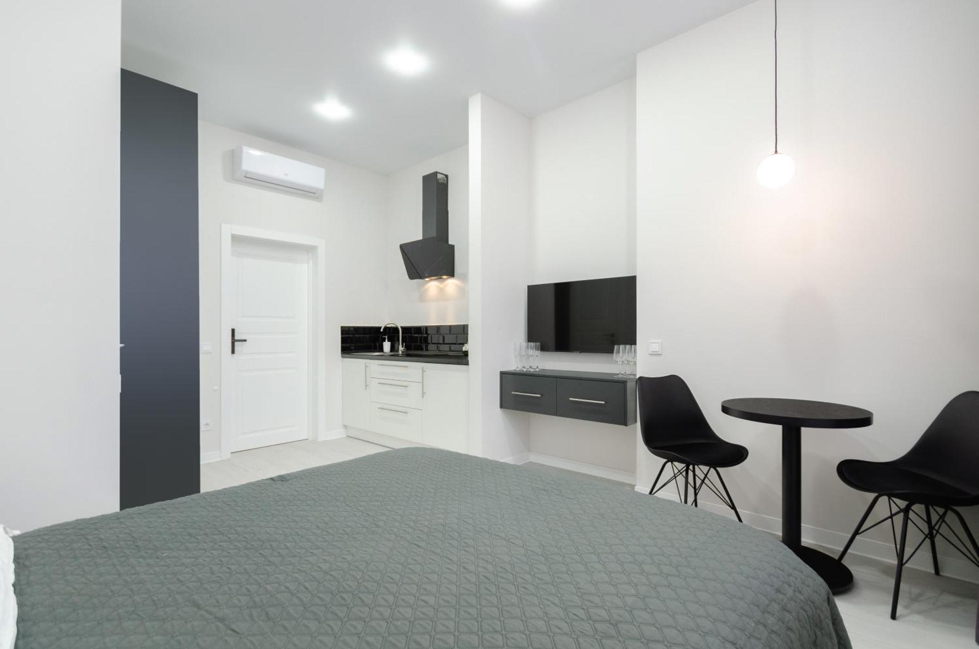 Petrovdom Inn Rc Diplomat Hall -The Smart Hotel Apartment Panoramic City View I Κίεβο Εξωτερικό φωτογραφία